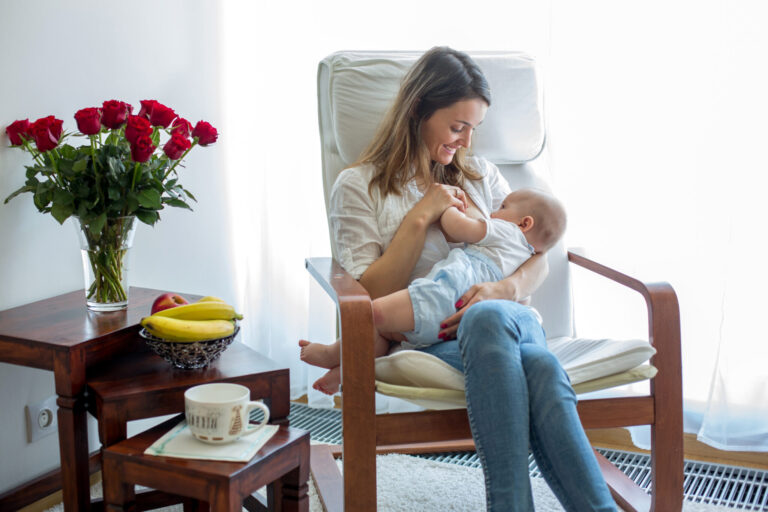 List of the Rooms at Your Inlaws’ You Should Be Most Excited to Hide In this Holiday to Breastfeed!